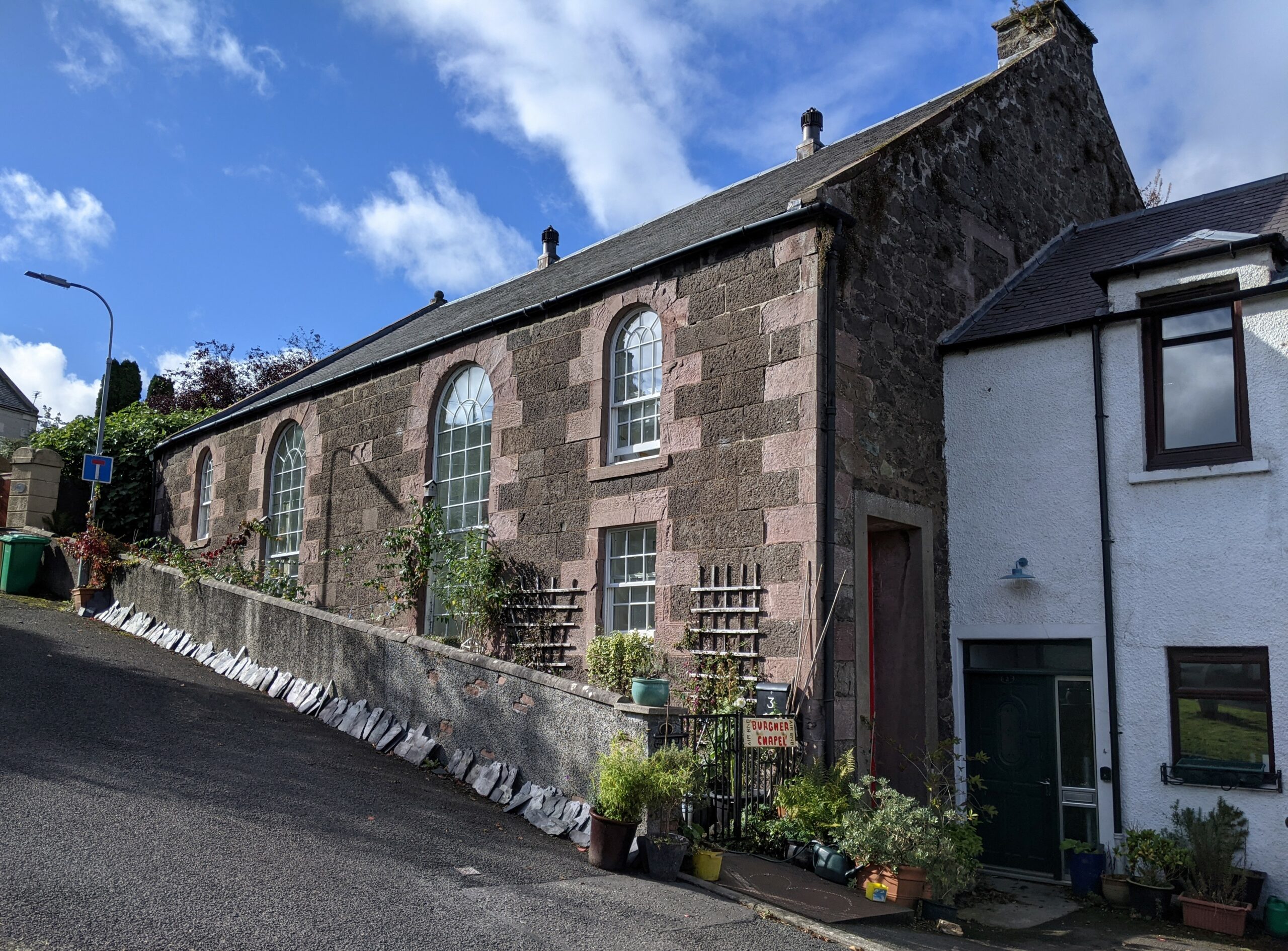 Former burgher church, Newburgh. (Credit: B. Rhodes / University of St Andrews)