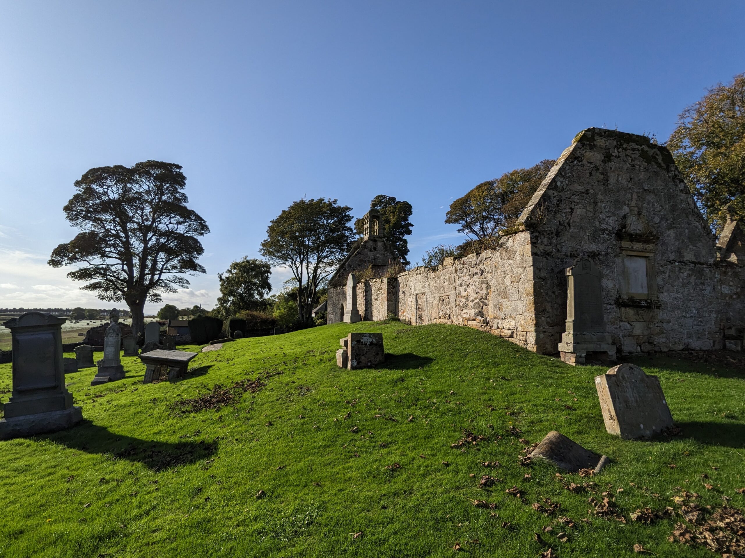 Old church, Newburn. In the nineteenth century the congregation at Newburn moved to a new building – itself now converted into a house. (Credit: B. Rhodes / University of St Andrews)